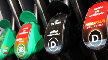 DĪZEĻDEGVIELA vai BENZĪNS